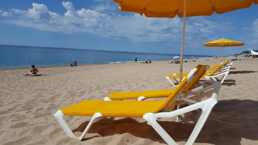 Apartamento Mediterraneo Pineda de Mar Exteriör bild